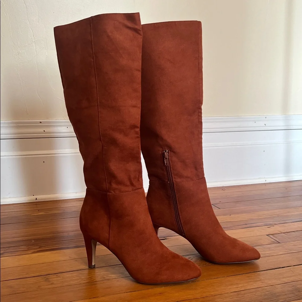 LOFT Chic Tipped Wanderweave Faux Suede Tall Heeled Boot Cognac Size 9 - Picture 3 of 12